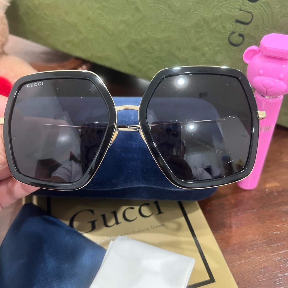 🖤Gucci Sunglasses🖤